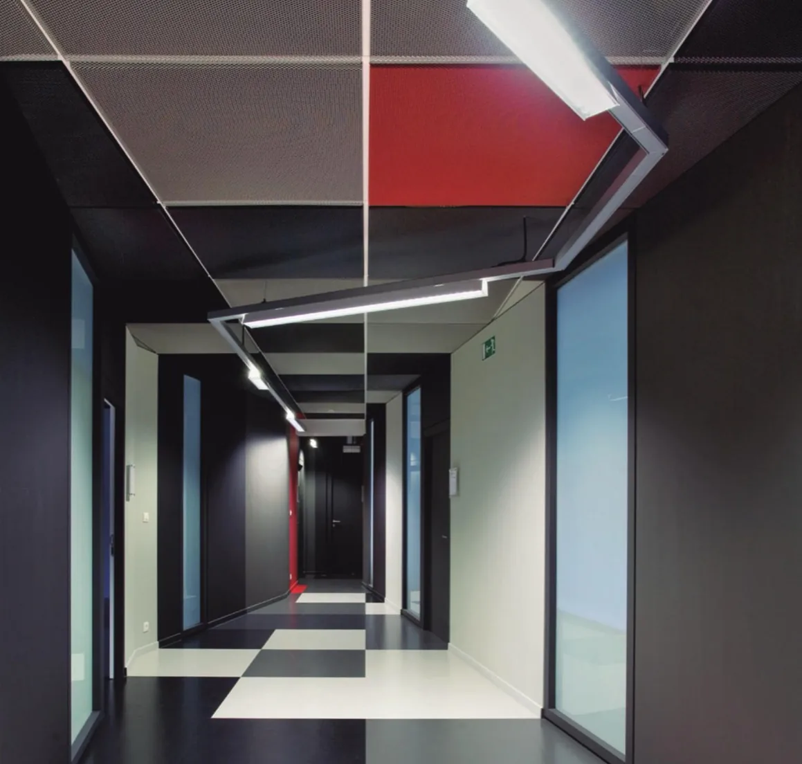 Tile Lay-In Metal · MetalScreen
