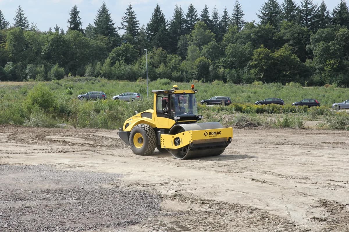 BW 213 BVC-5 PL soil roller