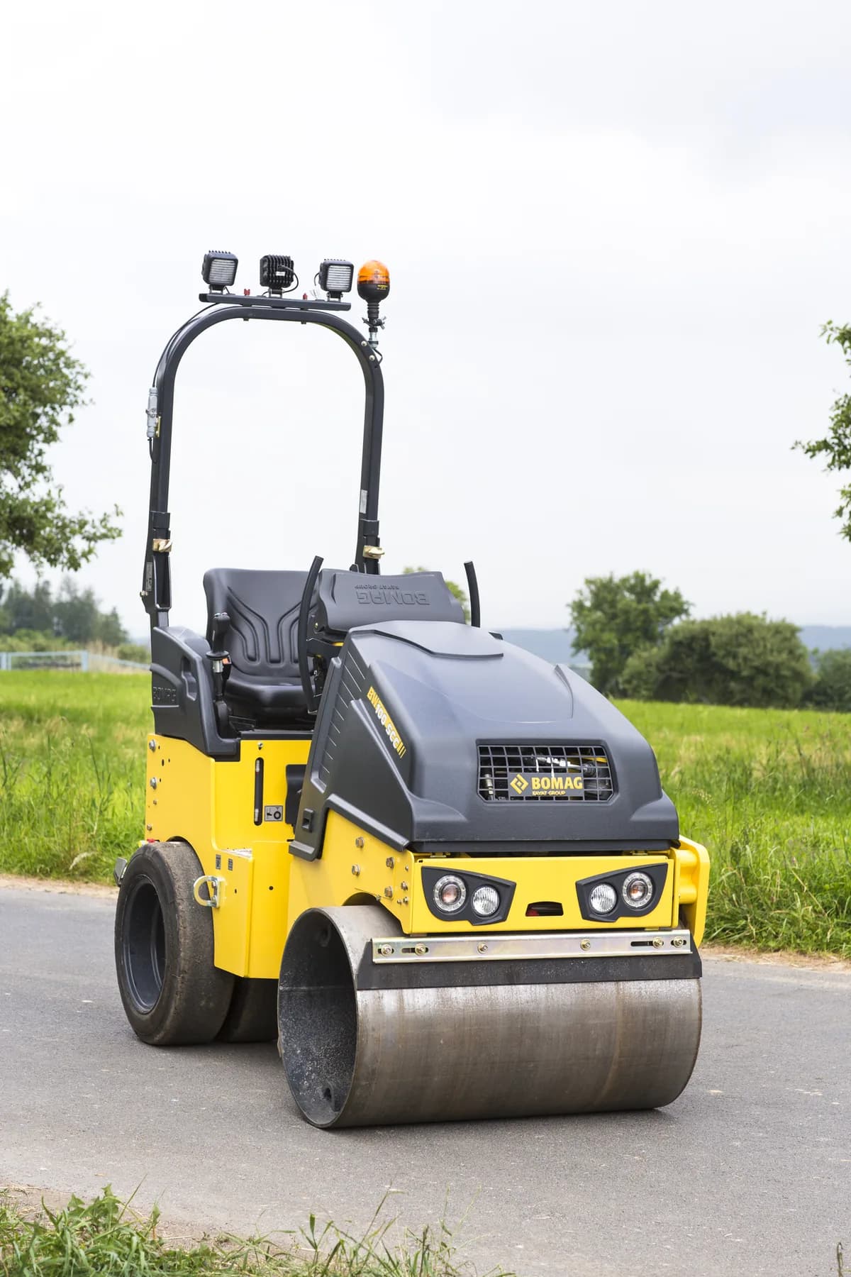 BW 100 SCC-5 light tandem roller