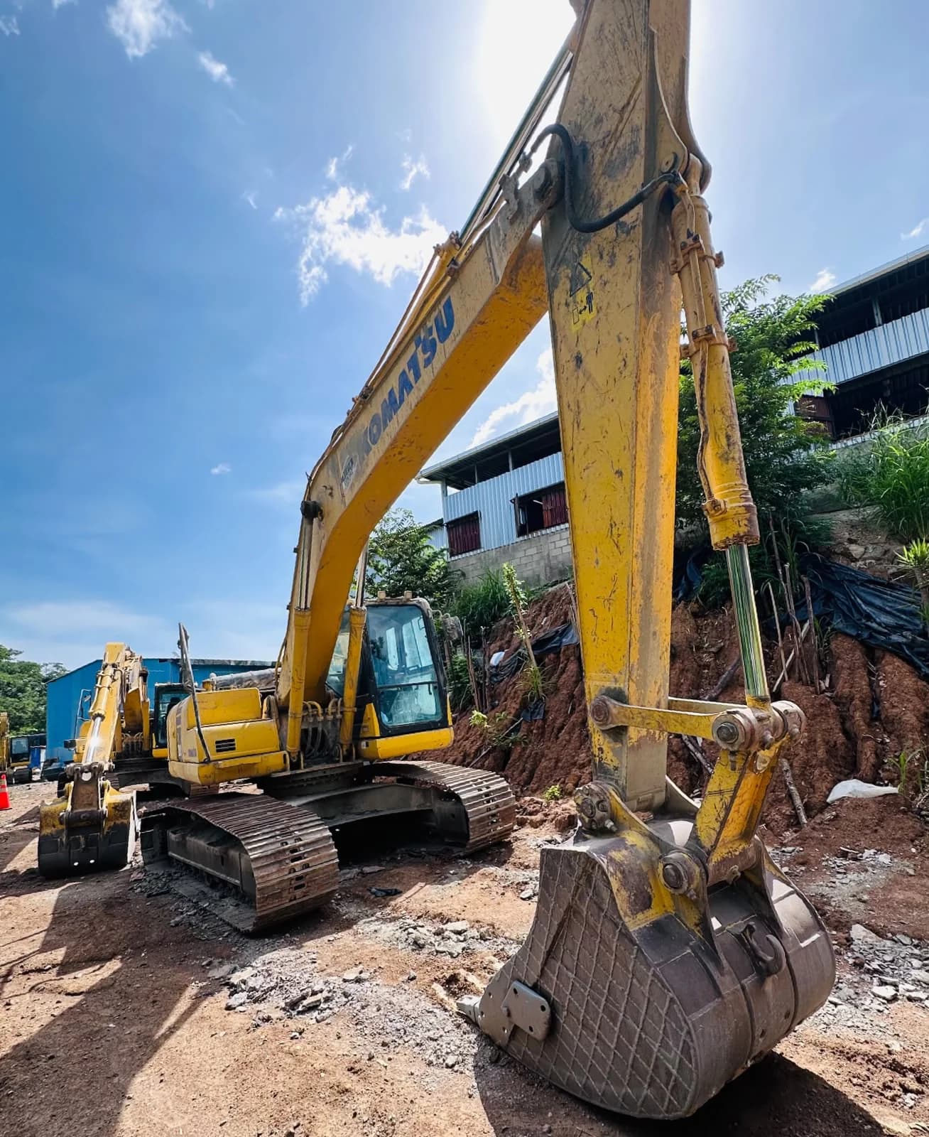 Komatsu PC200-10M0 2023